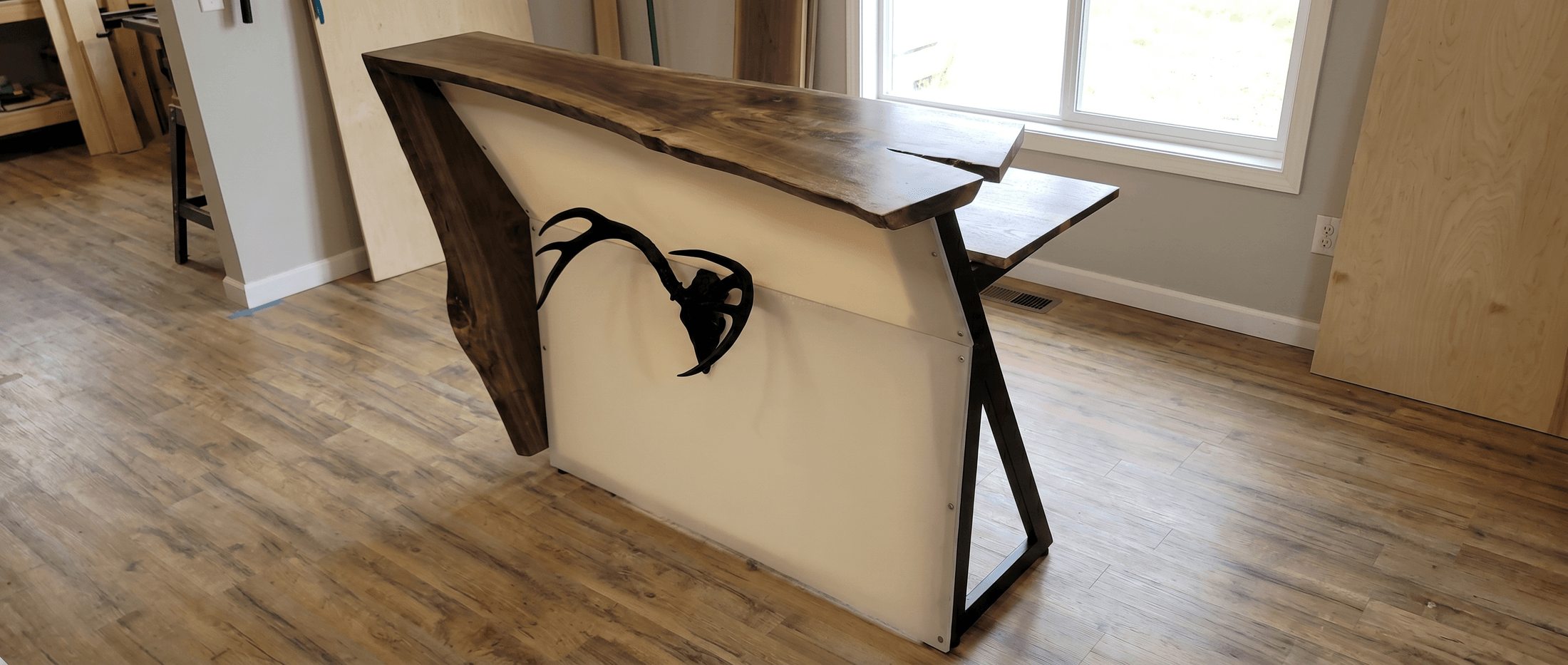 Northwood Barbershop Reception Counter image 4